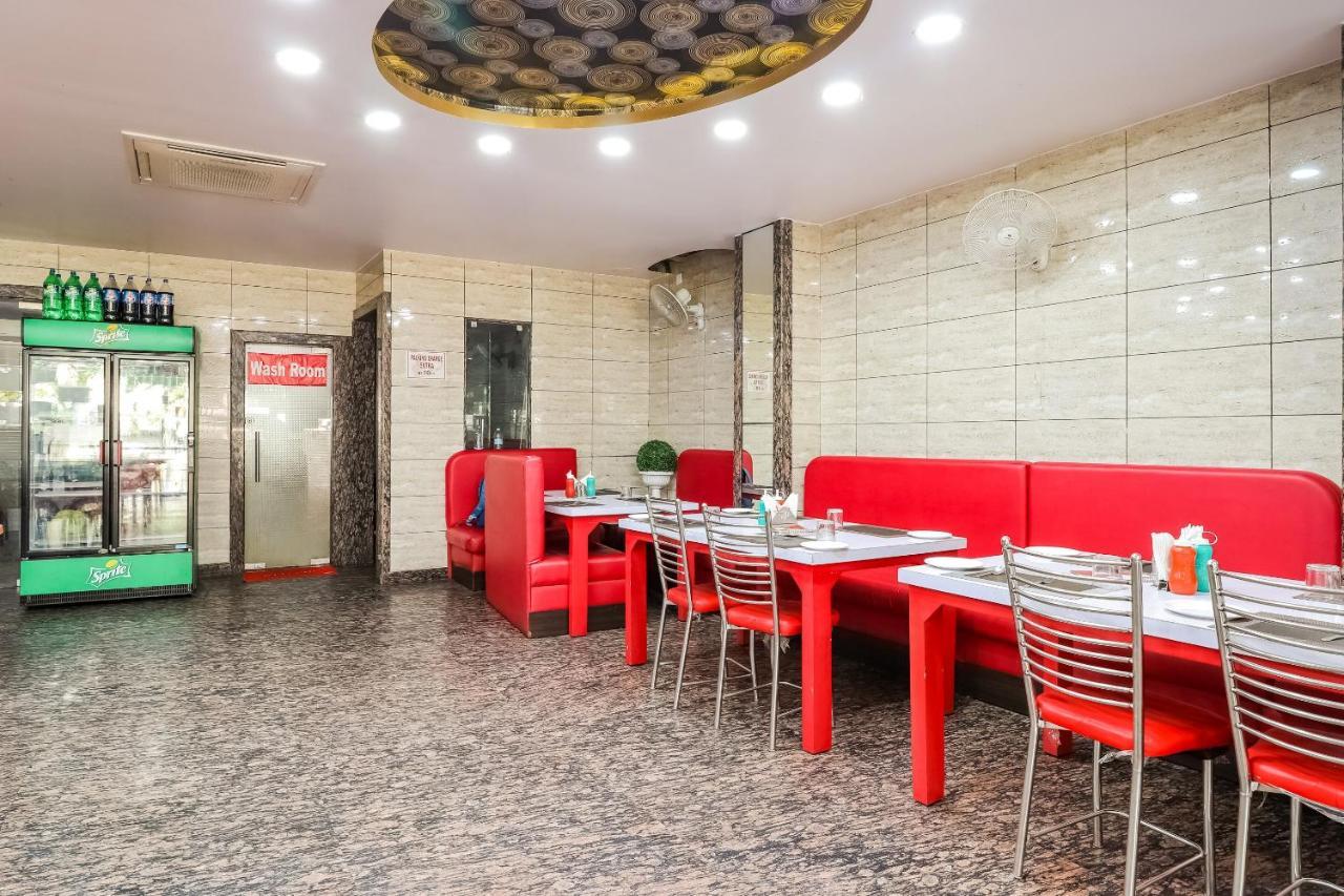 Hôtel Oyo 61050 S S K Continental à Juhi Bari Extérieur photo